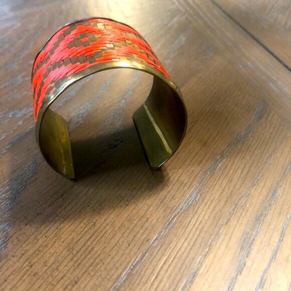 NWT! Francesca's Collections Gold & Coral Cuff Bracelet - Picture 6 of 8